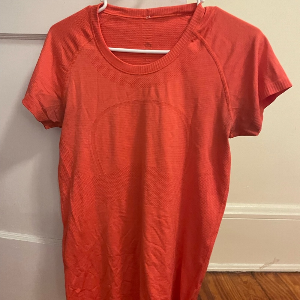 Lululemon swiftly tech